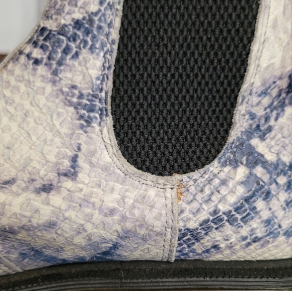 Dr. Martens Chelsea Boot Flora Asciano Snake 6 - Picture 9 of 11